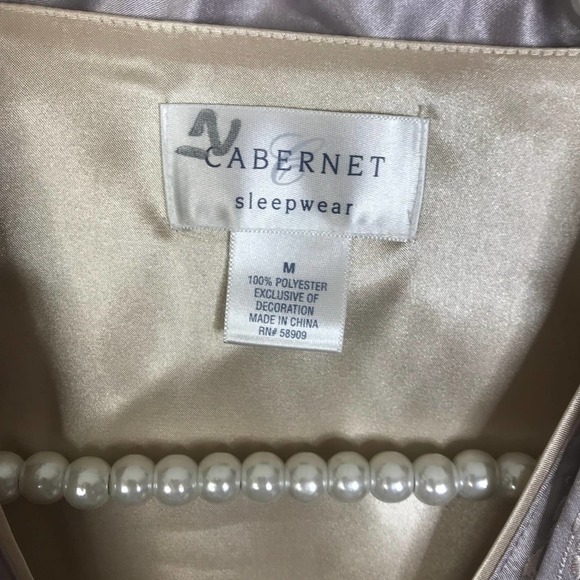 Cabernet Sleepwear Nightgown and Robe Set Champangne Color SZ M - Picture 16 of 16